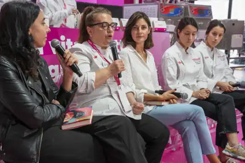 Il tavolo della critica
