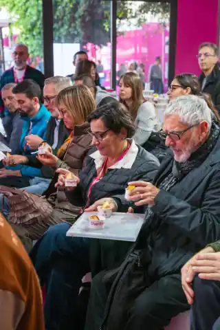 Il pubblico seduto
